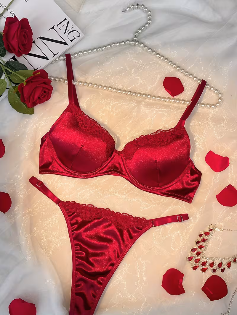 Underwire Padded Bra and Panties